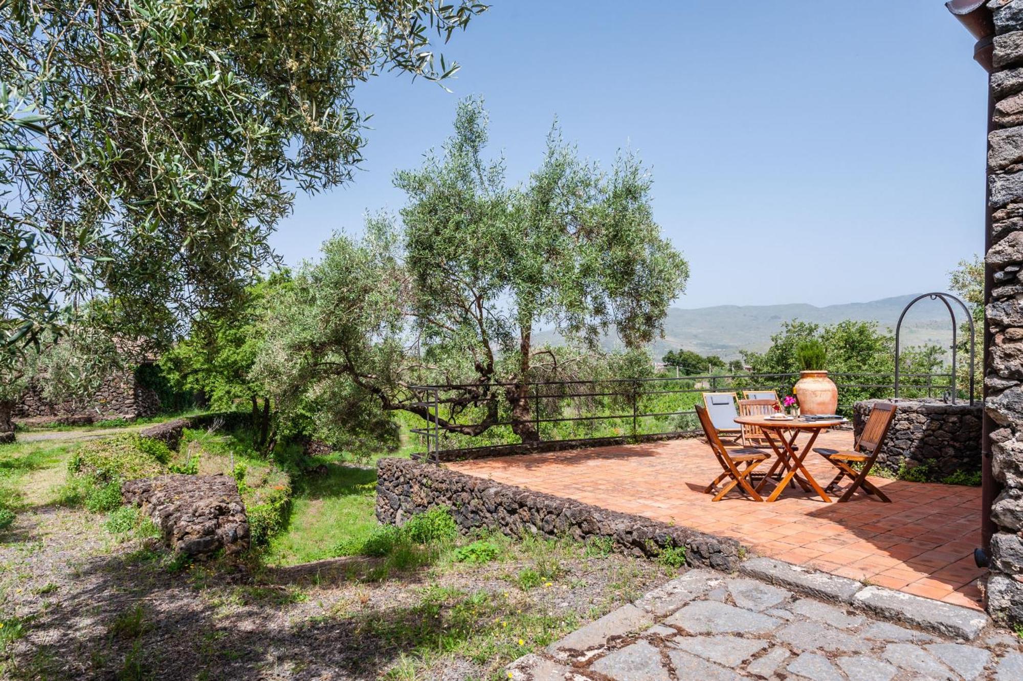 Terrazze Dell'Etna - Country Rooms And Apartments Randazzo Exterior photo