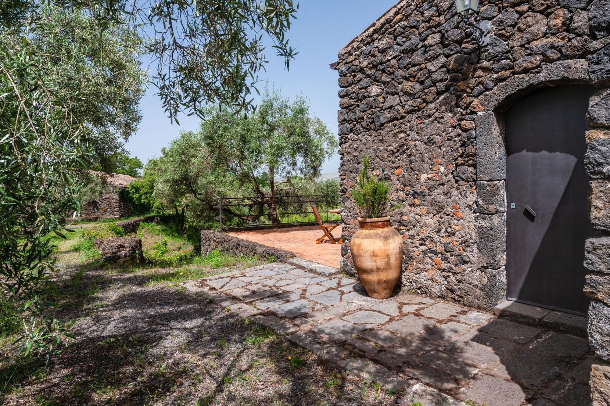 Terrazze Dell'Etna - Country Rooms And Apartments Randazzo Exterior photo